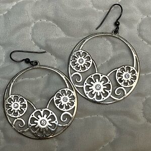 Elegant Floral Earrings